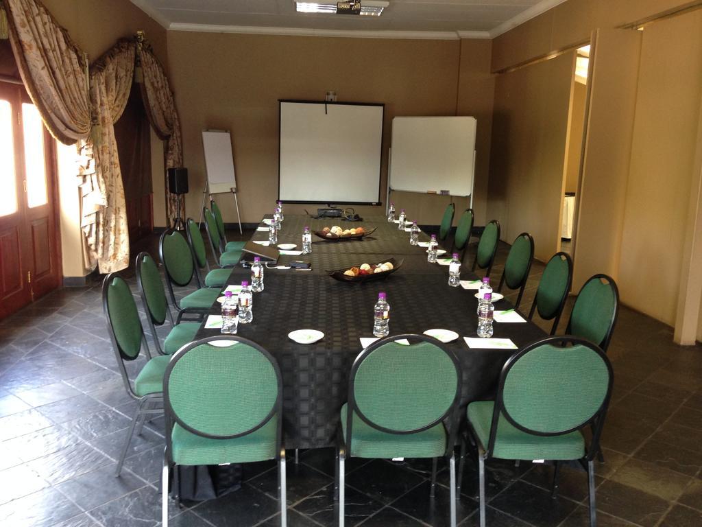 Nigel Picanha Grill Guest House & Events Venue מראה חיצוני תמונה
